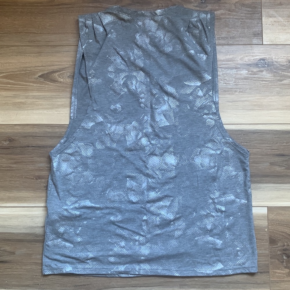 Fabletics Tank - Picture 3 of 3